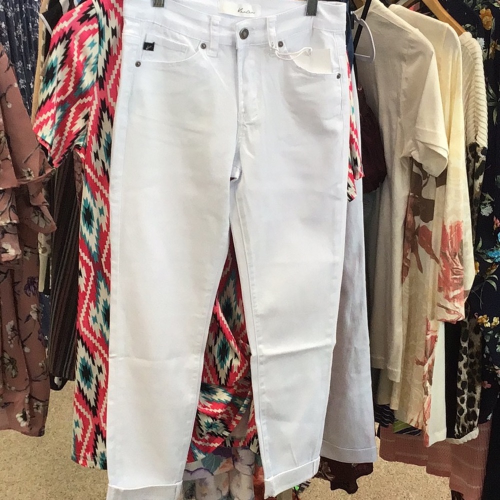 White Kancan crop